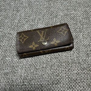 Authentic Louis Vuitton Brown Monogram Wallet